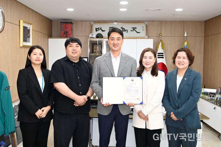 2024년 10월 18일_달성군, 상이 끊이질 않네! 농림축산식품부 장관상 수상 사진.JPG