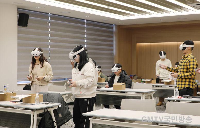 20251124 Future Coding 아카데미 (14).jpg