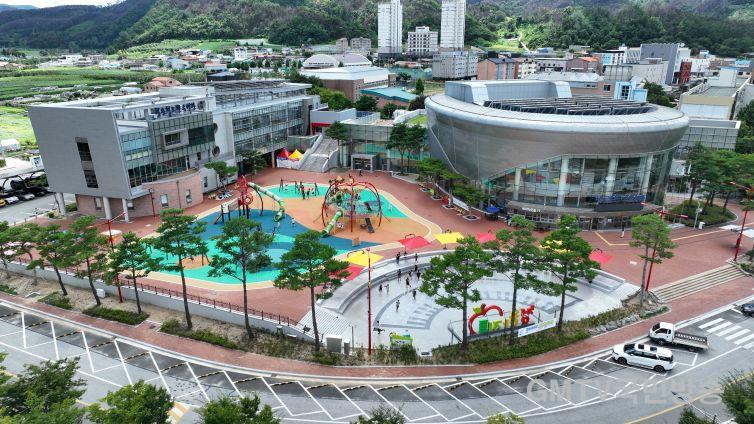 260317보도자료(청송군, 키즈카페·청소년 공간 확충에 힘써-청송아지트).JPG