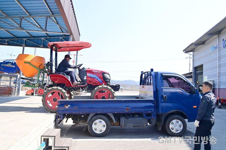 260402보도자료(청송군, 임대농기계 운반서비스 본격 시행) (2).jpg